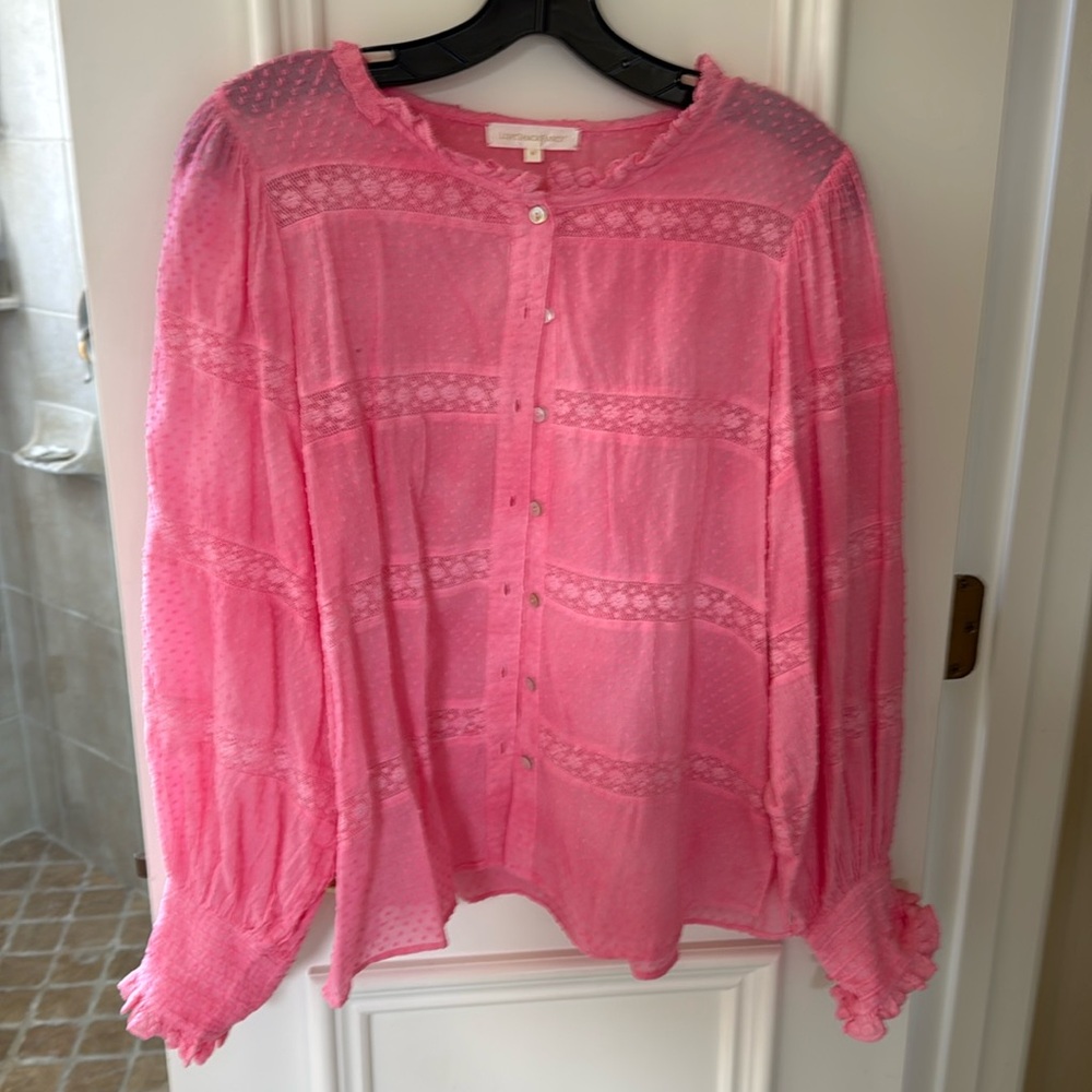 Loveshack Fancy pink top
Cute detail. Perfect for spring